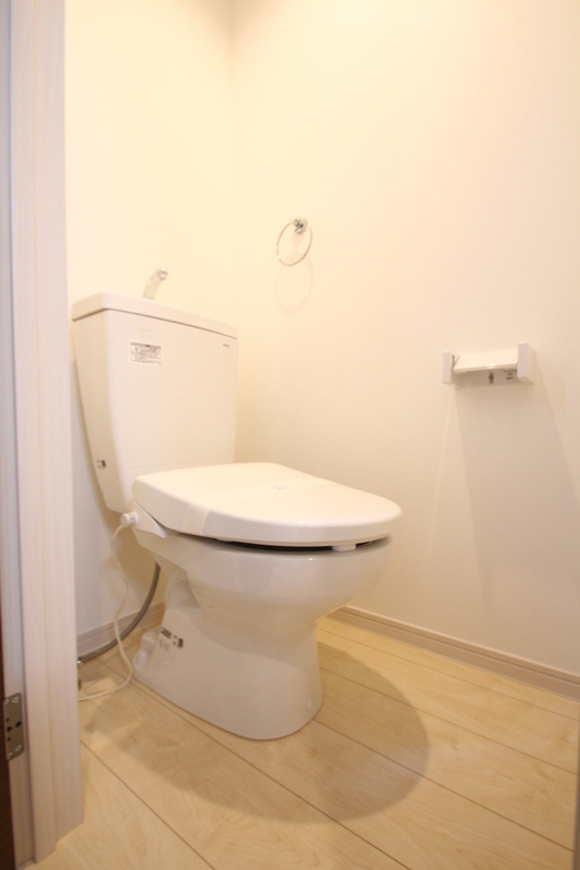 レスポワール東府中のトイレ