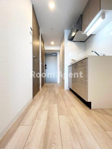 エスリード栄イーストスクエアの玄関