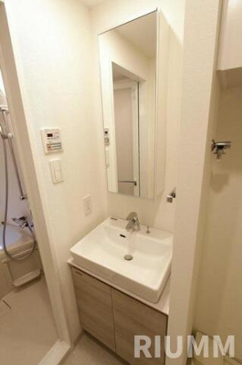 【独立洗面台】 | スカイコートヒルズ北新宿