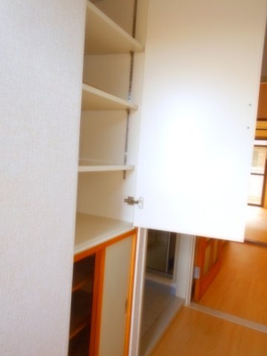 【玄関】 | ティーワイパレス