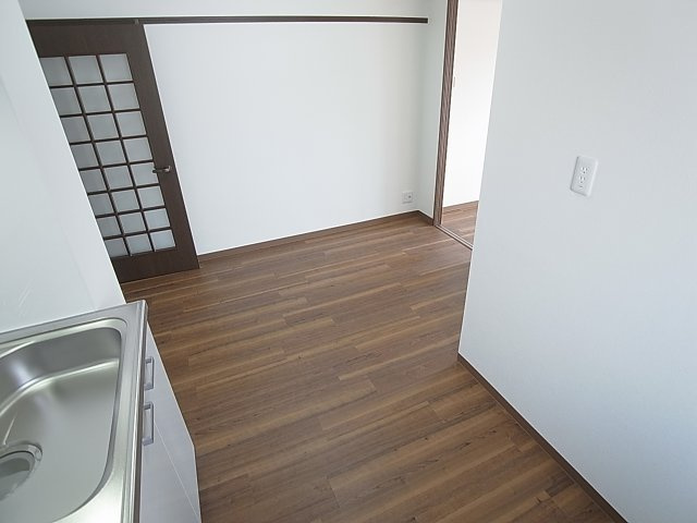 ハーデンハイツのその他|大変キレイにリフォームされた室内