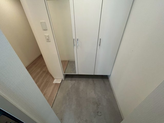 アーバネックス西本町の玄関