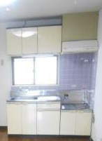 エンジュリー中野のキッチン