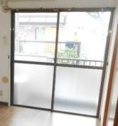 エンジュリー中野のバルコニー