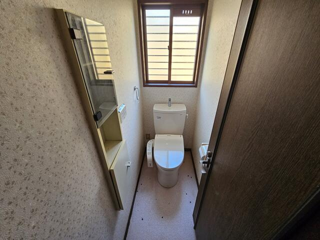 瑞浪市陶町大川のトイレ|１階トイレ