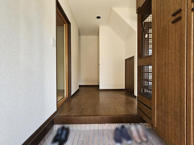 瑞浪市陶町大川の玄関