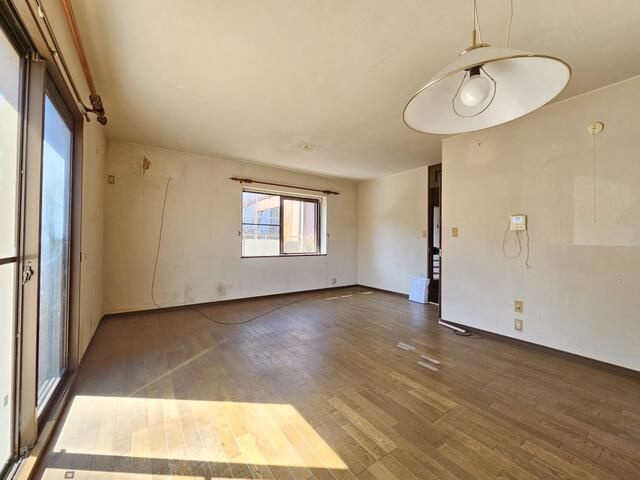 瑞浪市陶町大川の居間・リビング