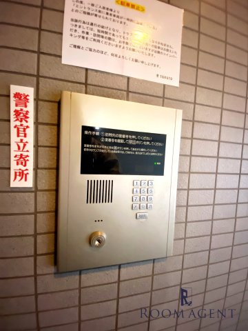 レジデンス名古屋千代田のエントランス