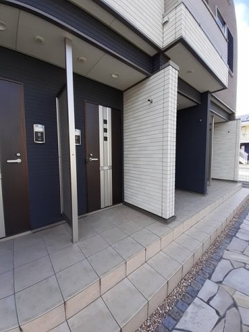 ヴィラ・マウントワン洲崎Ｂのエントランス