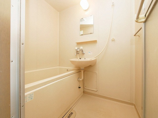 アクティ江之子島の浴室