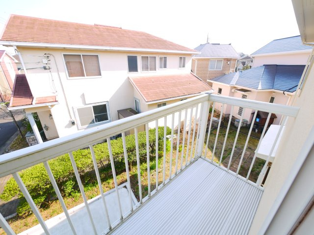 東金市季美の森東1　中古戸建のバルコニー|内装リフォーム済み令和8年3月済　システムキッチン・ユニットバス新品 駐車2台 都市ガス上下水