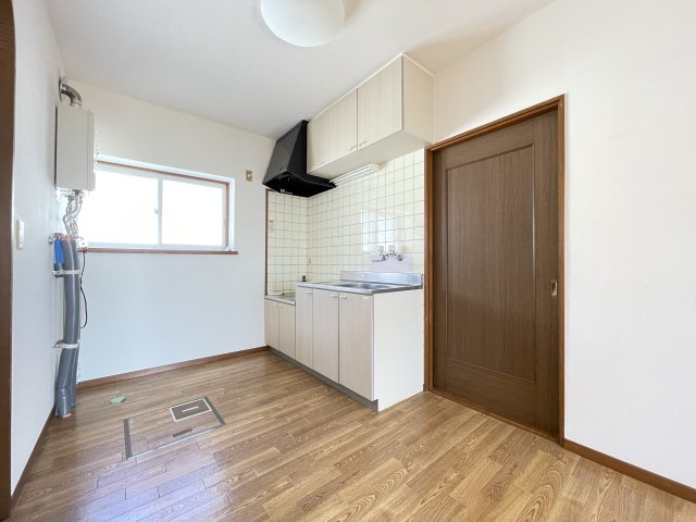 八戸市大字市川町字尻引前山31-711のキッチン