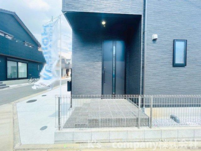 茅ヶ崎市今宿　新築戸建　2号棟の玄関|玄関周辺スペース◇
