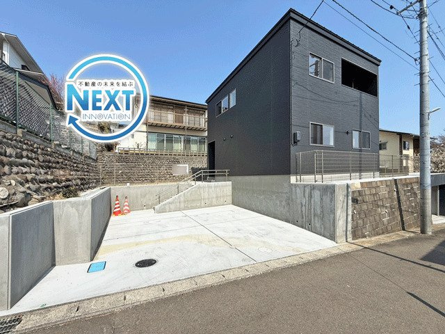 キャッスルホーム八木山松波町の外観