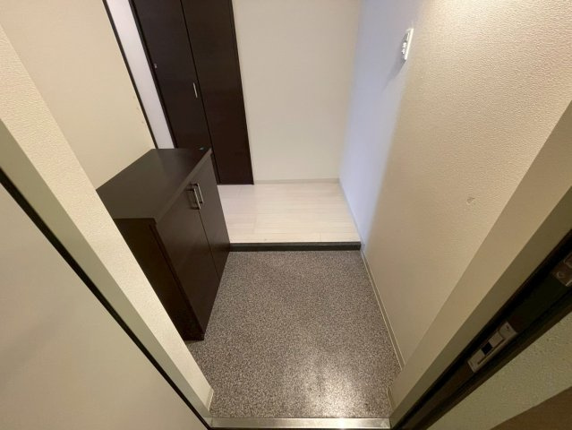 アーベル更紗北堀江の玄関