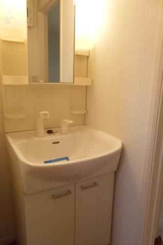 リブレア津福本町Ａ棟の洗面所