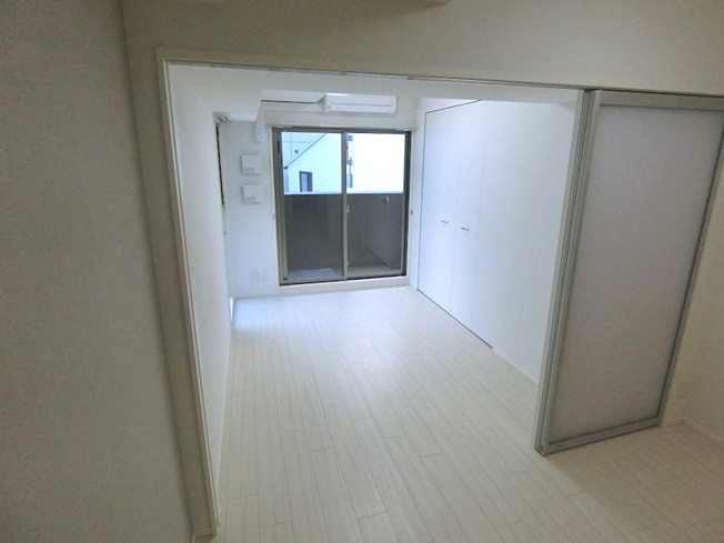 【寝室】TLRレジデンス本町WEST（旧Park　Hana　Honmachi　WEST）