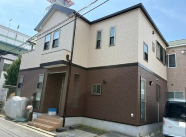 緑町　中古一戸建ての外観|新しい生活にいかがでしょうか？外観はお住まいの顔になります。こだわりたいポイントですね。外壁塗装や屋根塗装のご相談も承っております。
■現地内覧・資金計画相談・住宅ローン相談もお問合せ受付中■