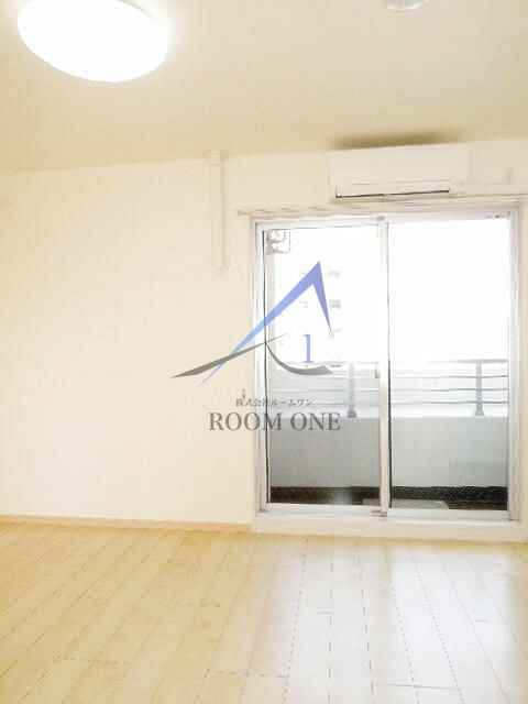 グランドルチェ　白山の居間・リビング|洋室のお部屋です。