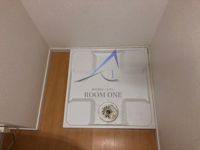 プラージュ白金台の設備|洗濯機置場です。