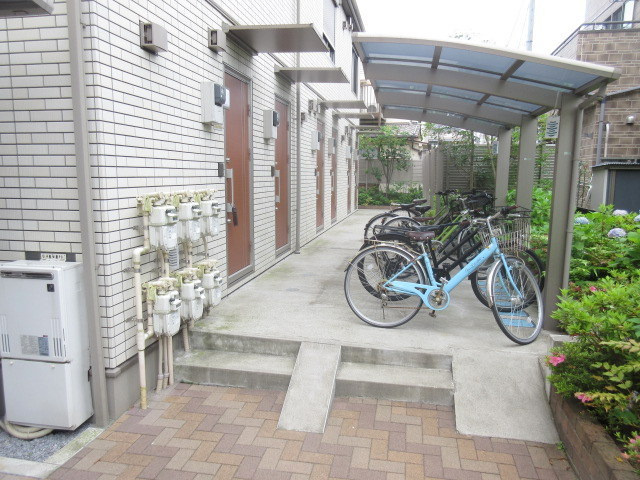 クレセントＢのセキュリティ|★敷地内★