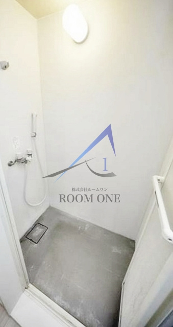 ベネボレンス千早の浴室|シャワールームです。