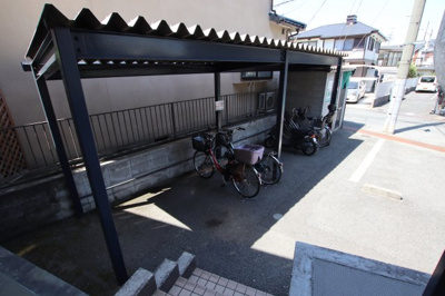 【その他共用部分】 | ファミールなかまさ | 駐輪場