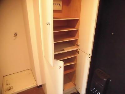 デトムワン一条通の収納|シューズＢＯＸ