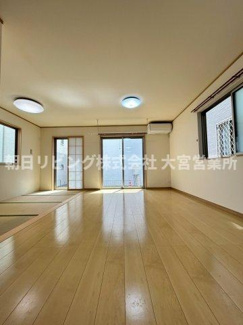 【居間・リビング】 | 春日部市大場中古一戸建て