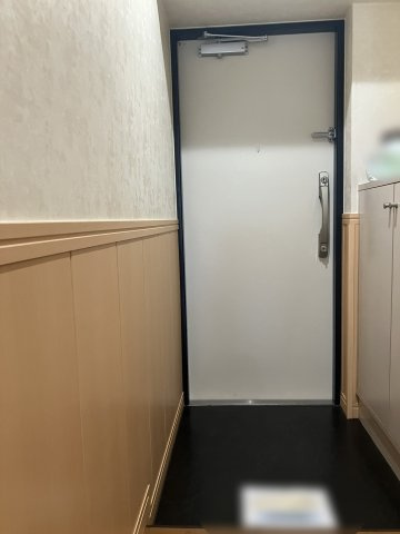 エクレール東川口の玄関|玄関