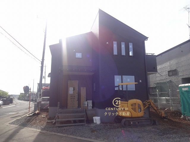 リーブルガーデン  小美玉市清風台団地　6期　限定1棟！の外観|羽鳥駅車15分。堅倉小徒歩44分。美野里中徒歩74分。
清風台団地入口すぐのコンビニ徒歩1分！
敷地面積約56坪、駐車3台可能です。