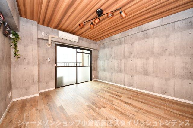 ダイナコート小倉下到津の居間・リビング