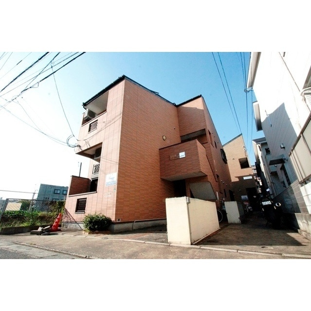 福岡市南区井尻１丁目のアパート