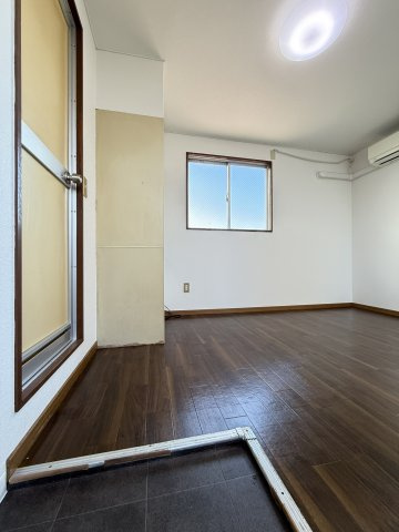 ハイムアサヒの玄関