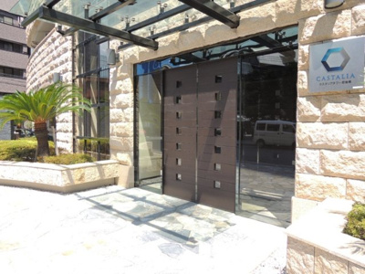 【エントランス】 | カスタリアタワー肥後橋