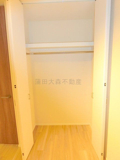 ベレッツア 山王の収納|洋室2.9帖の収納