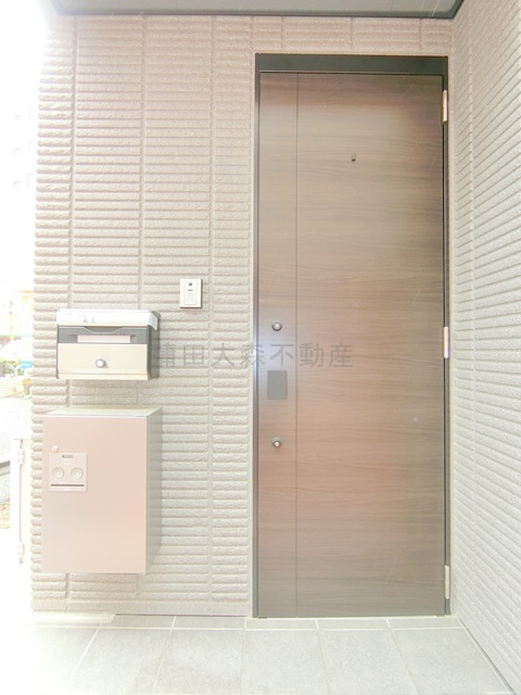 ベレッツア 山王の玄関