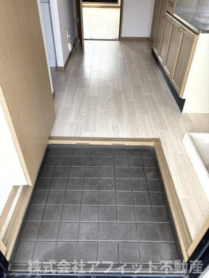 【エントランス】 | ジュネス曙B