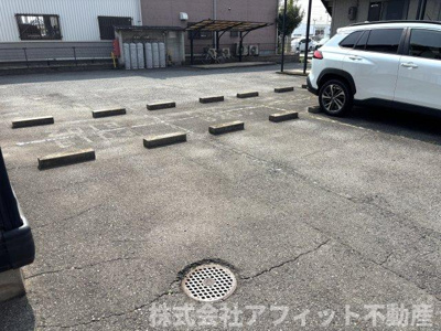 【駐車場】 | ジュネス曙B