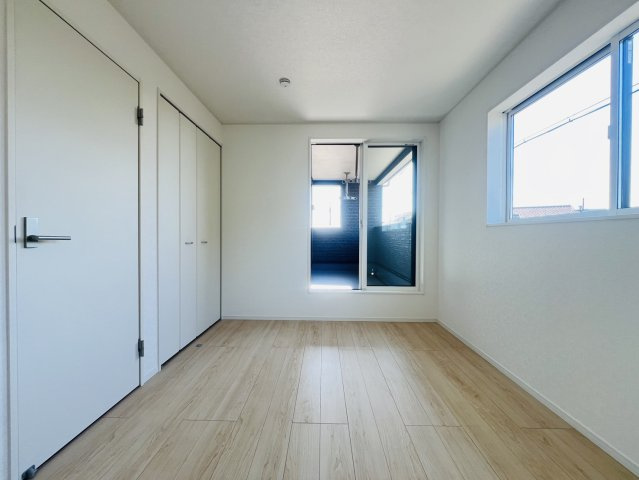 碧南市汐田町5丁目57番、58番の各一部『仲介手数料無料』新築戸建ての洋室