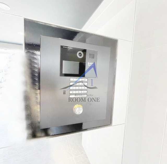 クラリッサ　横浜　ロッソのセキュリティ|オートロックです。