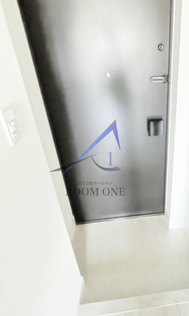 クラリッサ　横浜　ロッソの玄関|玄関です。