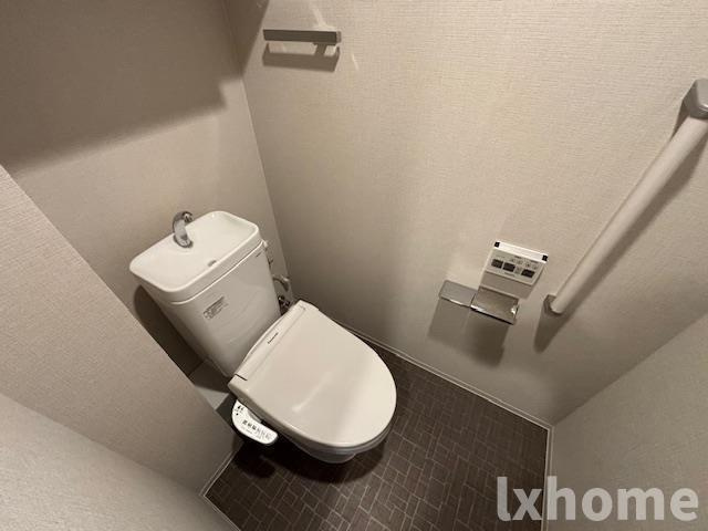 パークナード・レーベン茨木さわらぎのトイレ|トイレです