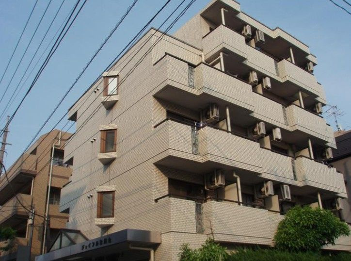 ジョイフル氷川台の外観