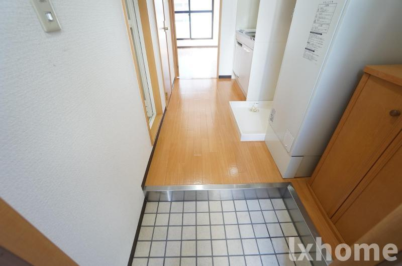 孝成ビルの玄関|玄関です