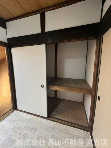 下新入戸建ての収納