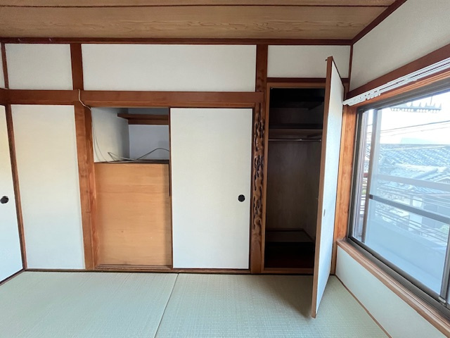 堺市中区福田貸家の収納