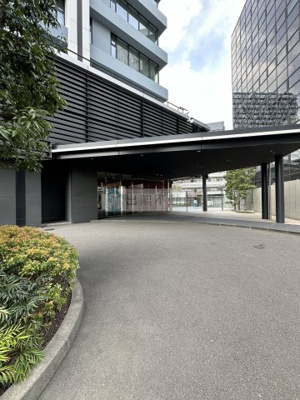 【エントランス】 | グランドミレーニア