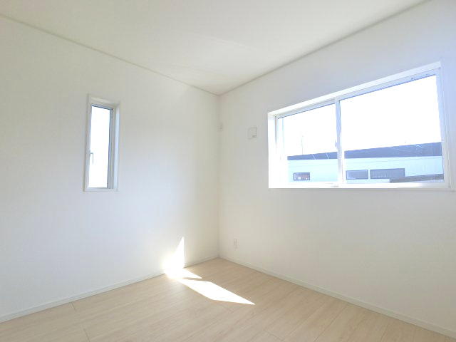 みやき町原古賀　第３　２号棟の洋室|きれいな洋室です