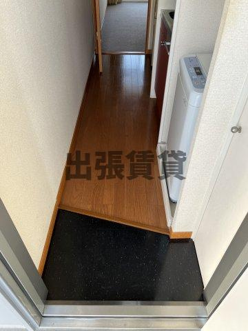 家具・家電付！レオパレス東大曽根の玄関